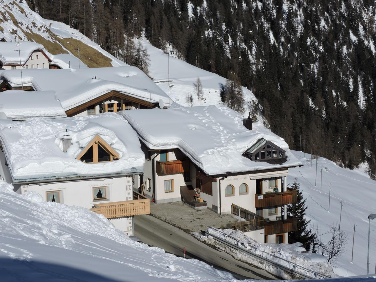 Haus Bergkristall Самнаун Екстериор снимка