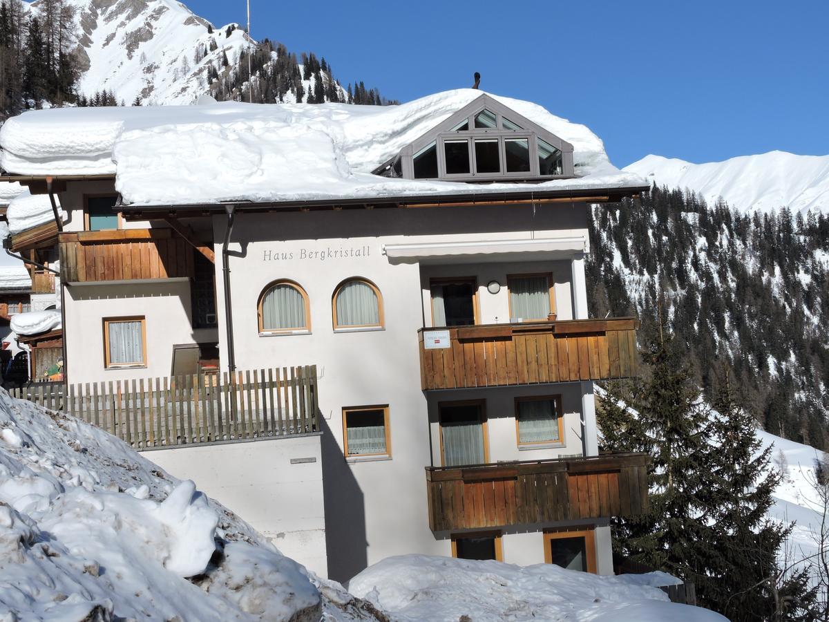 Haus Bergkristall Самнаун Екстериор снимка